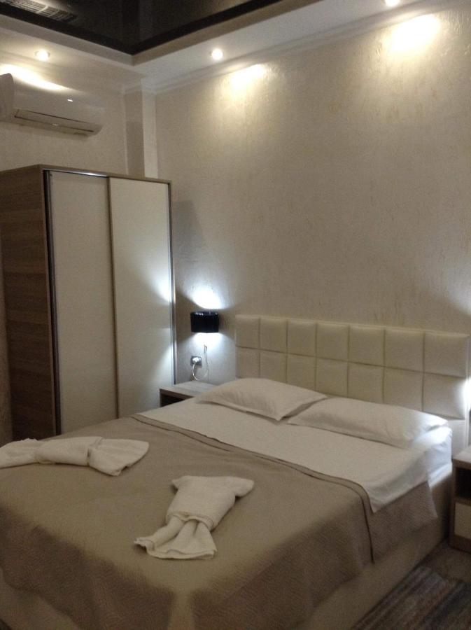Hotel Chaika 科布列季 外观 照片