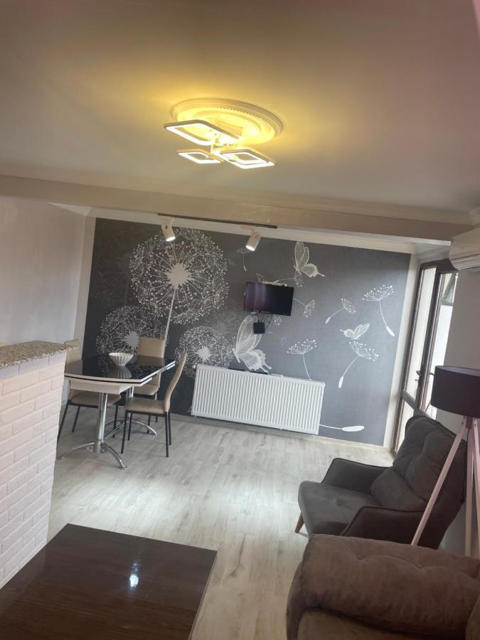 Hotel Chaika 科布列季 外观 照片