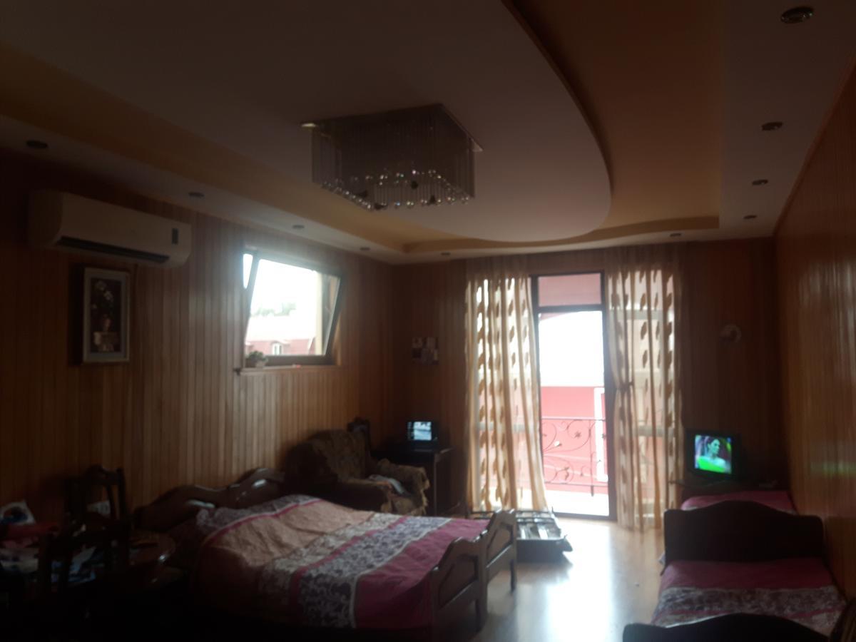 Hotel Chaika 科布列季 外观 照片
