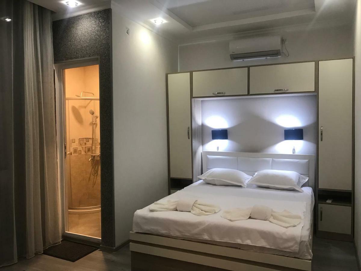 Hotel Chaika 科布列季 外观 照片