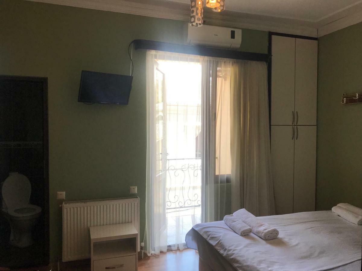 Hotel Chaika 科布列季 外观 照片